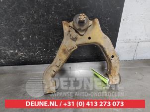 Gebruikte Draagarm Boven links-voor Mitsubishi Pajero Hardtop (V8/9) Prijs op aanvraag aangeboden door V.Deijne Jap.Auto-onderdelen BV