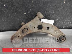 Daihatsu Sirion Querlenker unten rechts vorne O655355 foto 2