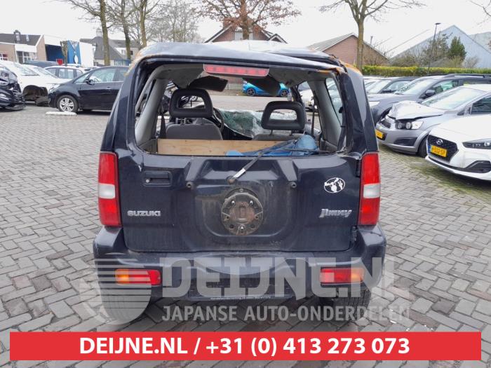 Suzuki Jimny Taillight, right O655360