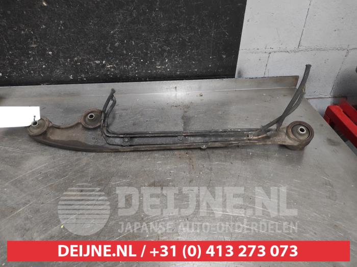 Suzuki Jimny Front lower wishbone, right O655377