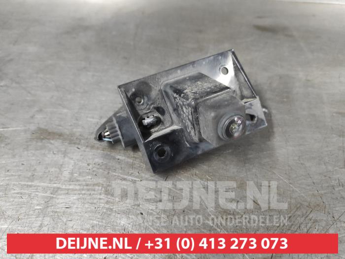 Nissan Qashqai Front camera O655405