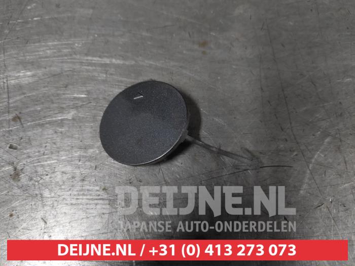 Hyundai IX20 Abdeckkappe Abschleppöse vorne O655441