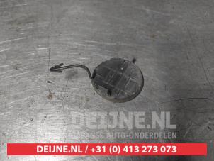 Hyundai IX20 Abdeckkappe Abschleppöse vorne O655441 foto 2