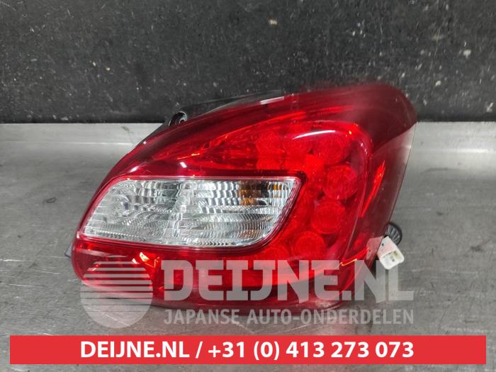 Mitsubishi Space Star Achterlicht rechts O655538
