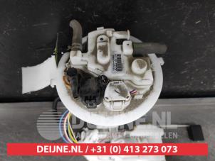 Toyota Yaris Kraftstoffpumpe Elektrisch O655579 foto 3
