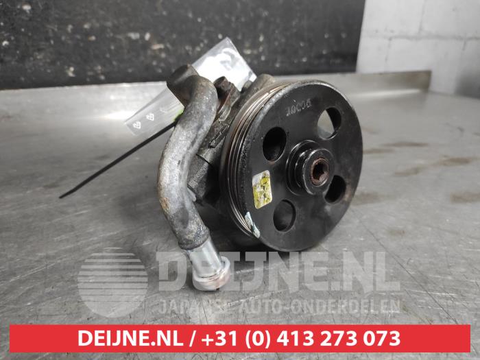 Gebruikte Servopomp Chevrolet Spark (M300) 1.0 16V Prijs € 35,00 Margeregeling aangeboden door V.Deijne Jap.Auto-onderdelen BV