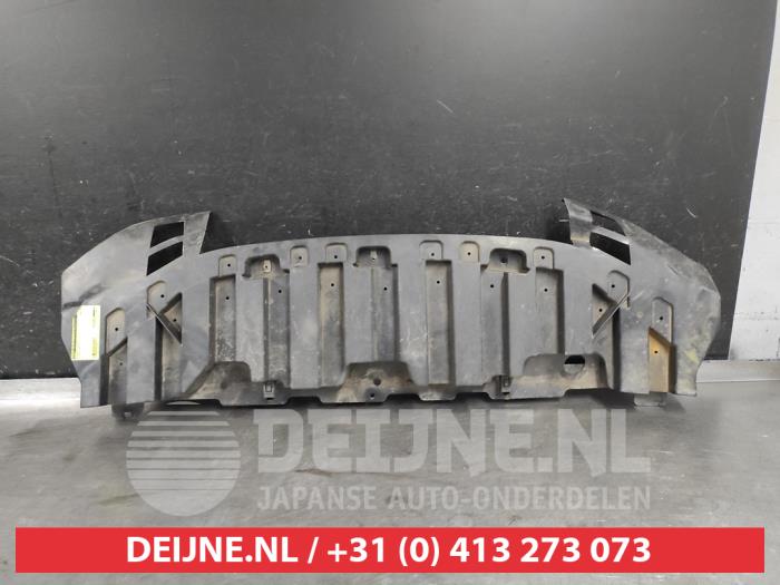 Nissan Leaf Bumper onderplaat O655717