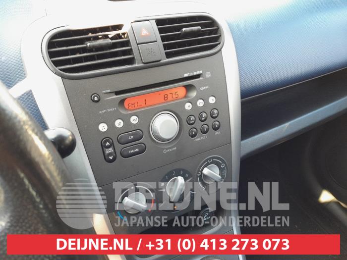 Suzuki Splash Radio O655701