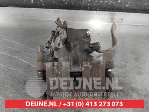 Toyota Yaris Rear brake calliper, right O655743 photo 3