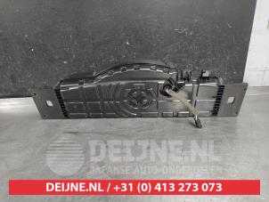 Kia Niro Subwoofer O655774 foto 2