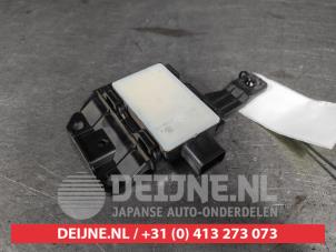 Gebruikte Dode hoek sensor Kia Niro II (SG2) e-Niro 64.8 kWh Prijs € 100,00 Margeregeling aangeboden door V.Deijne Jap.Auto-onderdelen BV