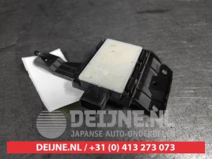 Gebruikte Dode hoek sensor Kia Niro II (SG2) e-Niro 64.8 kWh Prijs € 100,00 Margeregeling aangeboden door V.Deijne Jap.Auto-onderdelen BV