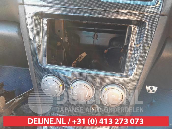 Subaru Impreza Kachel Bedieningspaneel O655864