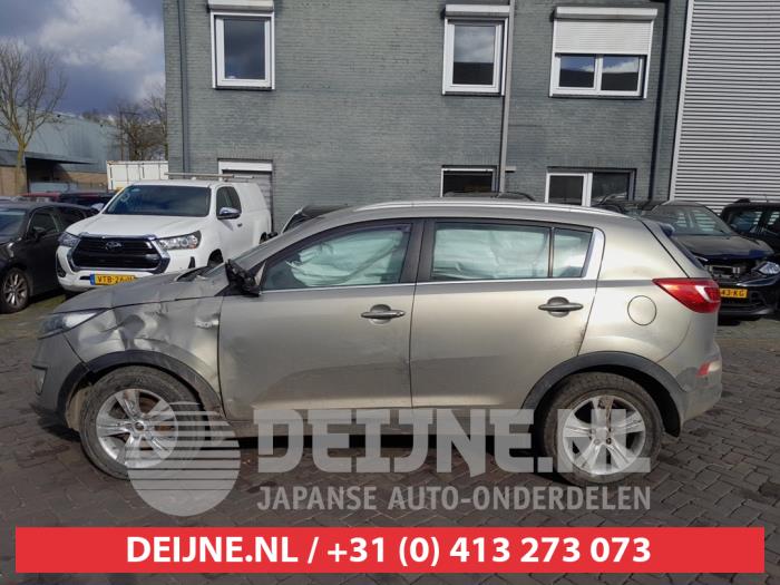Kia Sportage Portierruit 4Deurs links-achter O656001