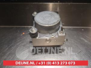 Daihatsu Cuore ABS Pomp O338234 foto 4