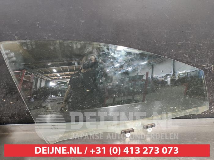 Toyota Yaris Portierruit 4Deurs rechts-voor O656160