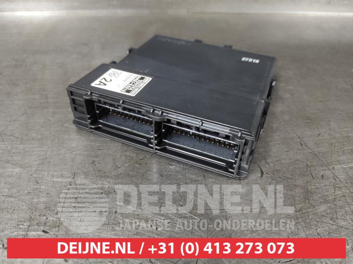 Toyota Yaris Computer hybride accu O656167