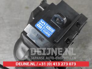 Toyota Yaris Light switch O656191 photo 3