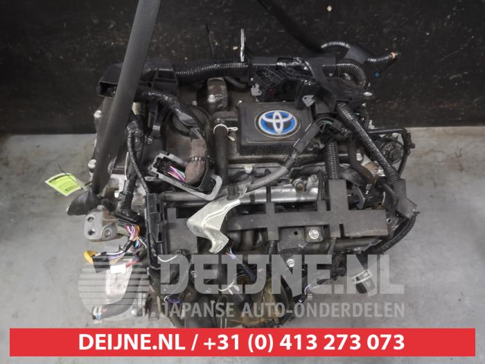 Gebruikte Motor Toyota C-HR (X1,X5) 1.8 16V Hybrid Prijs € 1.250,00 Margeregeling aangeboden door V.Deijne Jap.Auto-onderdelen BV