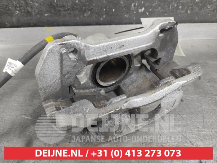 Kia Ceed Remklauw (Tang) links-voor O656796