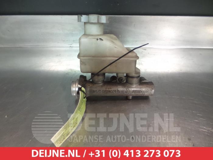 Hyundai Coupe Hoofdremcilinder O336487