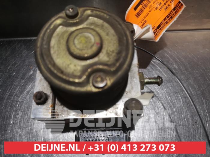 Gebruikte ABS Pomp Mitsubishi Space Wagon (N8/N9) 2.4 16V GDI GLX Prijs € 25,00 Margeregeling aangeboden door V.Deijne Jap.Auto-onderdelen BV