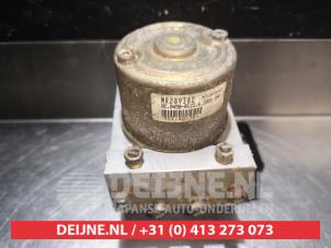 Mitsubishi Space Wagon ABS pump O338037 photo 2