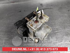 Gebruikte ABS Pomp Mitsubishi Outlander (CU) 2.0 16V 4x4 Prijs € 50,00 Margeregeling aangeboden door V.Deijne Jap.Auto-onderdelen BV