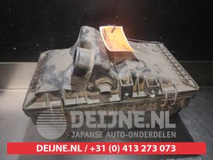 Gebruikte Luchtfilterhuis Mazda Premacy 2.0 DiTD 16V Comfort Prijs € 30,00 Margeregeling aangeboden door V.Deijne Jap.Auto-onderdelen BV