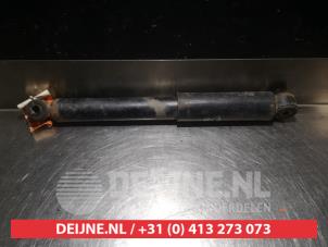 Subaru Justy Schokdemper rechts-achter O379396 foto 3