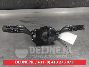 Gebruikte Combischakelaar Stuurkolom Kia Niro II (SG2) 1.6 GDI Hybrid Prijs € 75,00 Margeregeling aangeboden door V.Deijne Jap.Auto-onderdelen BV