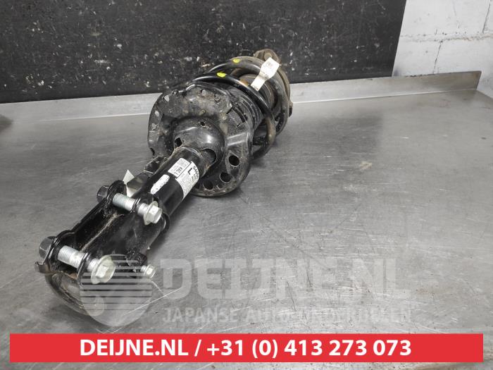 Kia Niro Stoßdämpferstrebe links vorne O657102