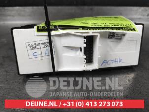 Kia Sportage Multi-functional window switch O657337 photo 2