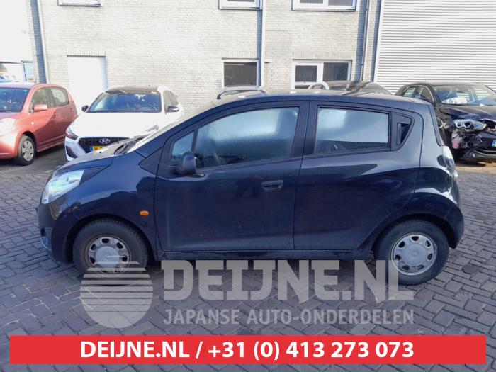 Chevrolet Spark Tür 4-türig links hinten O657453