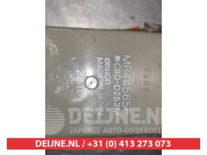 Mitsubishi Pajero Kombischalter Fenster O312058 foto 3