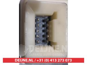 Mitsubishi Pajero Kombischalter Fenster O312058 foto 2