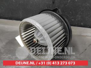 Toyota Yaris Heizung Belüftungsmotor O657632 foto 2