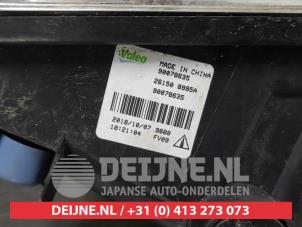 Nissan Leaf Nebelscheinwerfer rechts vorne O657596 foto 3