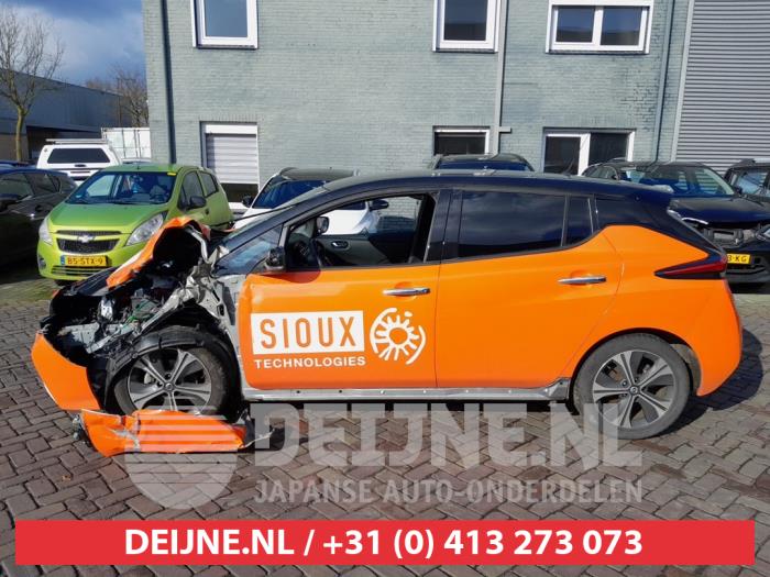 Nissan Leaf Türscheibe 4-türig links hinten O657607