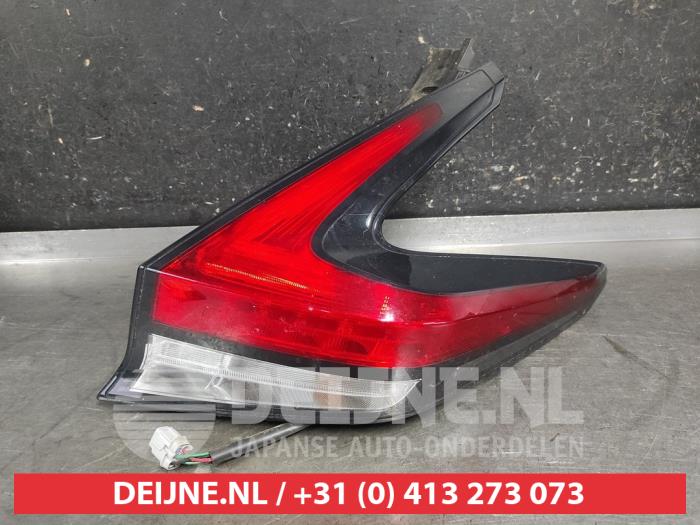 Nissan Leaf Rücklicht rechts O657613