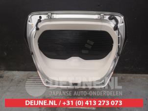 Nissan Leaf Tailgate O657614 photo 2