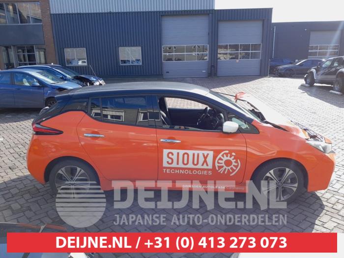 Nissan Leaf Türscheibe 4-türig rechts vorne O657623