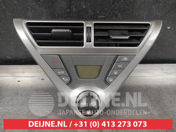 Toyota IQ Heizung Bedienpaneel O657654
