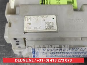 Toyota IQ Sicherungskasten O657661 foto 2