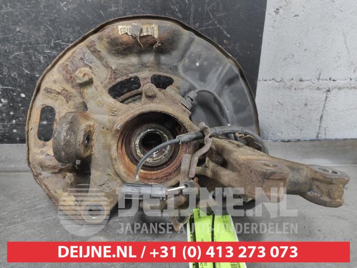 Toyota IQ Fusee links-voor O657666
