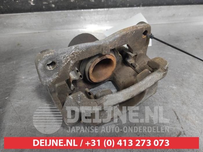 Toyota IQ Bremszange links vorne O657668