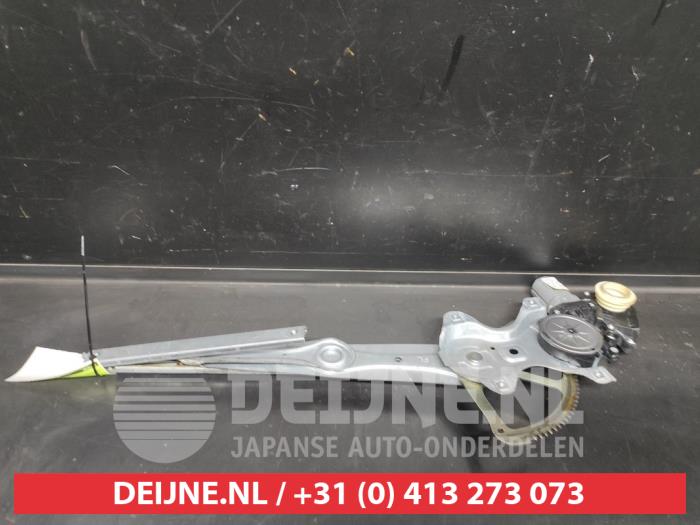 Toyota Verso Fenstermechanik 4-türig links vorne O657832