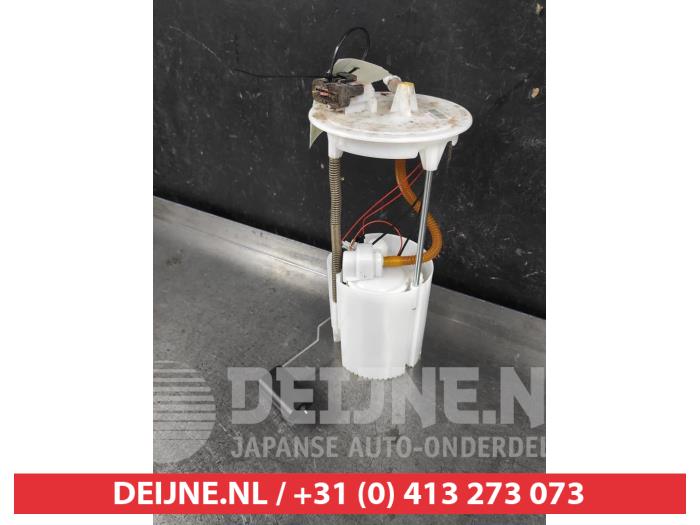 Gebruikte Tank element Pomp Suzuki SX4 S-Cross (JY) 1.0 Booster Jet Turbo 12V Prijs € 75,00 Margeregeling aangeboden door V.Deijne Jap.Auto-onderdelen BV