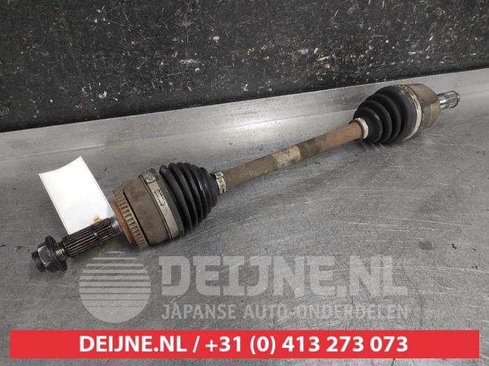 Gebruikte Aandrijfas links-voor Hyundai i20 (GBB) 1.4 CRDi 16V Prijs € 50,00 Margeregeling aangeboden door V.Deijne Jap.Auto-onderdelen BV