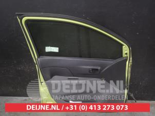 Daihatsu Cuore Tür 4-türig links vorne O658082 foto 2